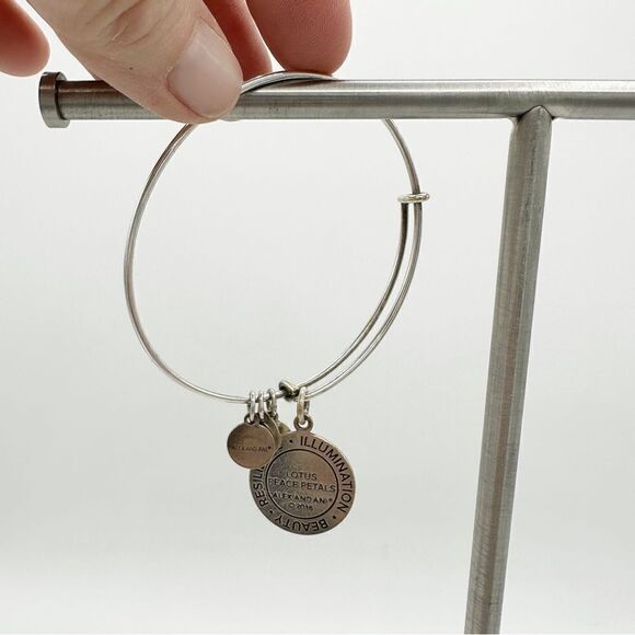 Alex and‎ Ani Lotus Peace Petals charm bracelet adjustable Bangle boho - Picture 3 of 8
